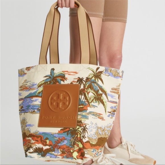 Tory Burch Bags Tory Burch Gracie Reversible Canvas Tote Hawaii Print Poshmark